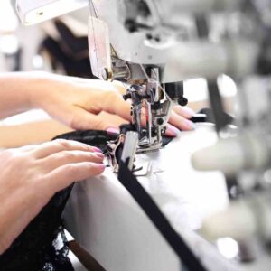 6 errores comunes al externalizar la producción de ropa (y cómo evitarlos)